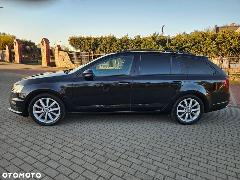 Skoda Octavia 2.0 TDI DSG RS - 5