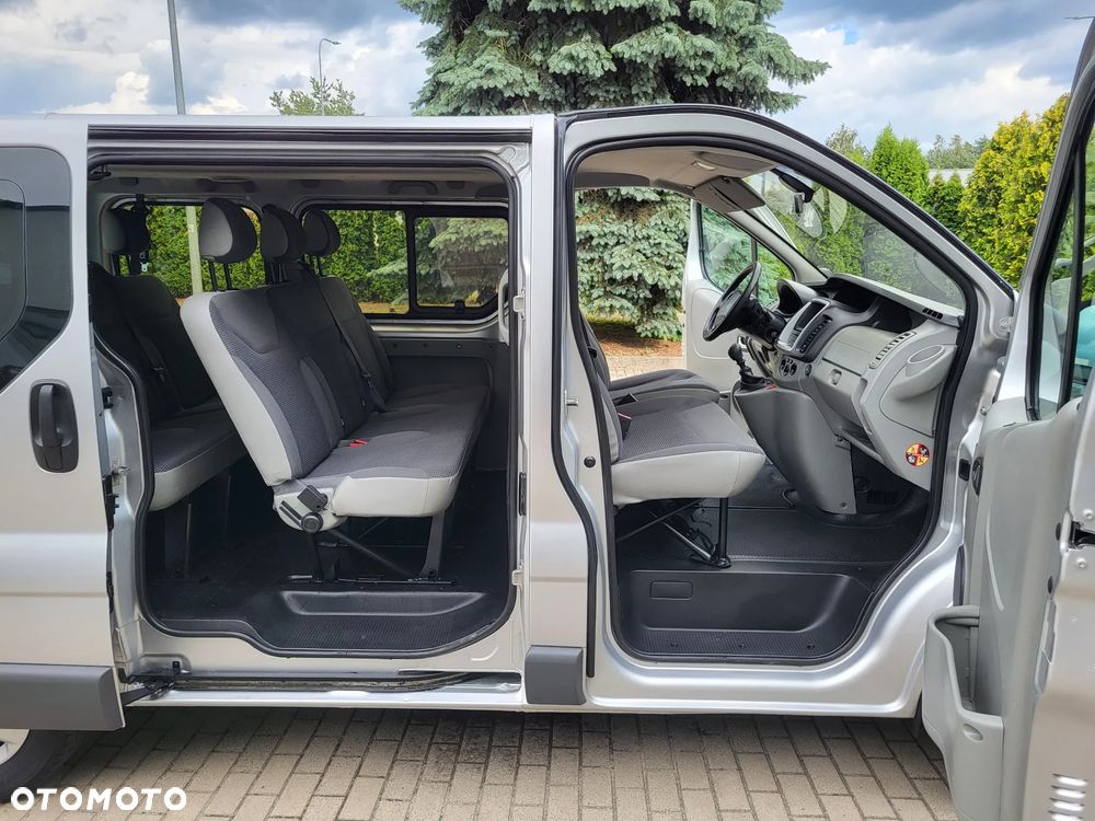 Opel Vivaro - 16