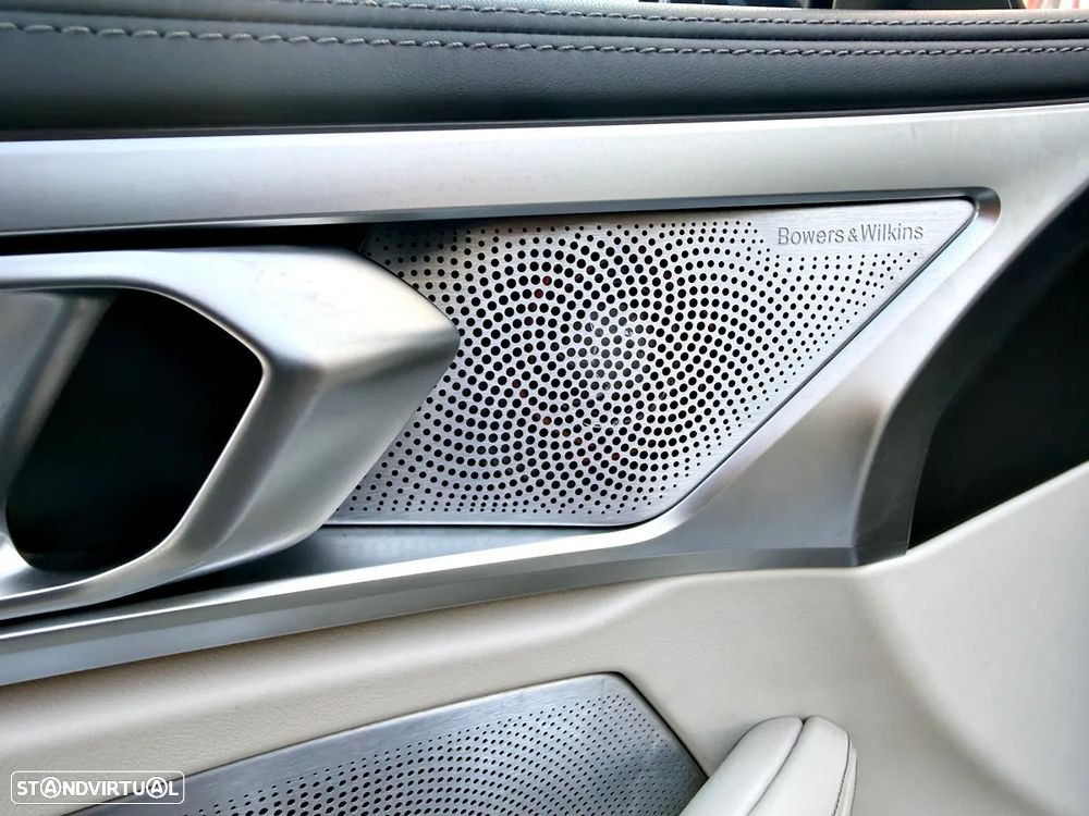 BMW 840 i xDrive - 24