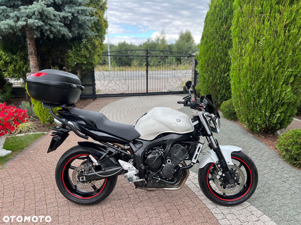Yamaha FZ6 - 6