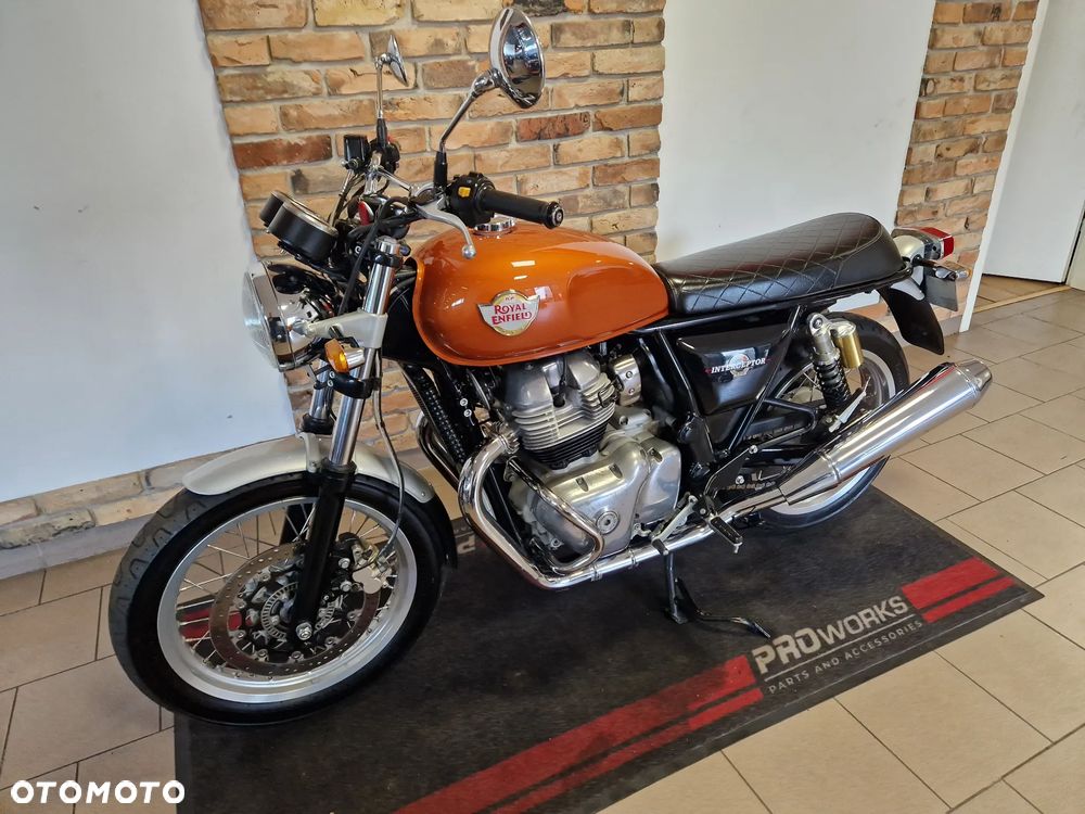 Royal Enfield Continental - 9