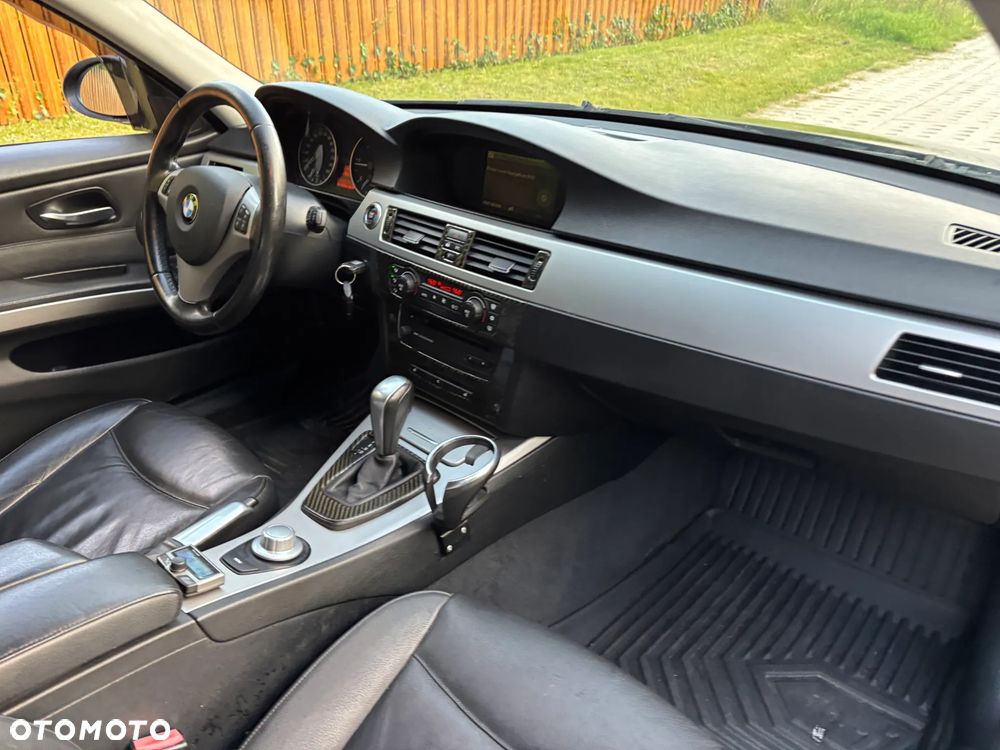 BMW Seria 3 320d DPF - 11