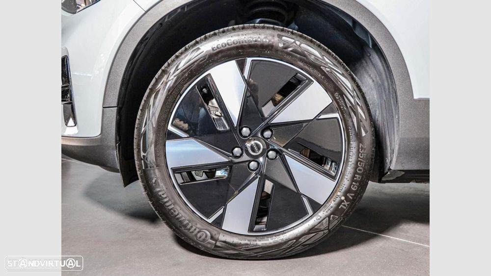 Volvo XC 40 Recharge Extended Range Plus - 9