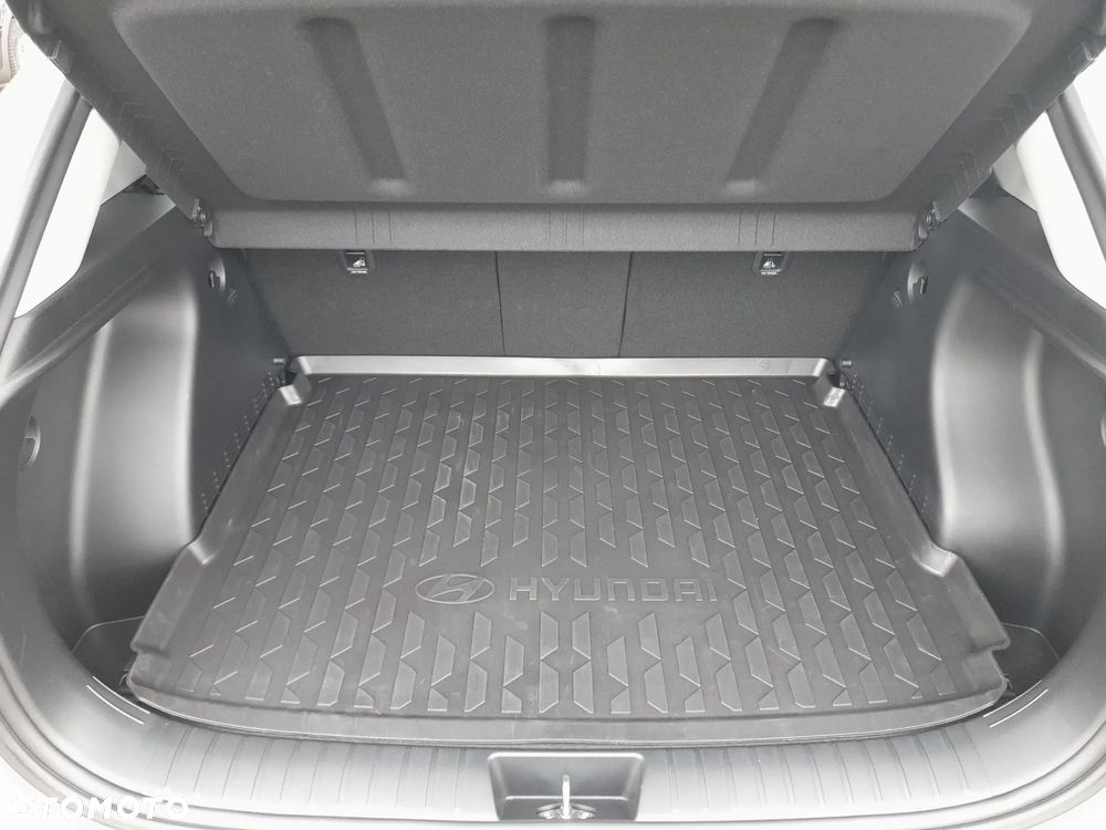 Hyundai Kona 1.6 GDI Hybrid Executive DCT - 17