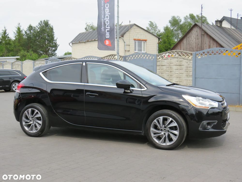 Citroën DS4 2.0 BlueHDi SportChic S&S - 10