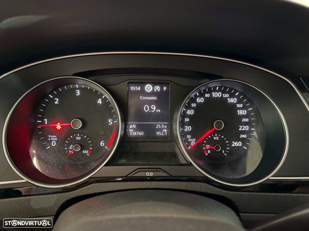 VW Passat Variant 2.0 TDI Confortline DSG - 15