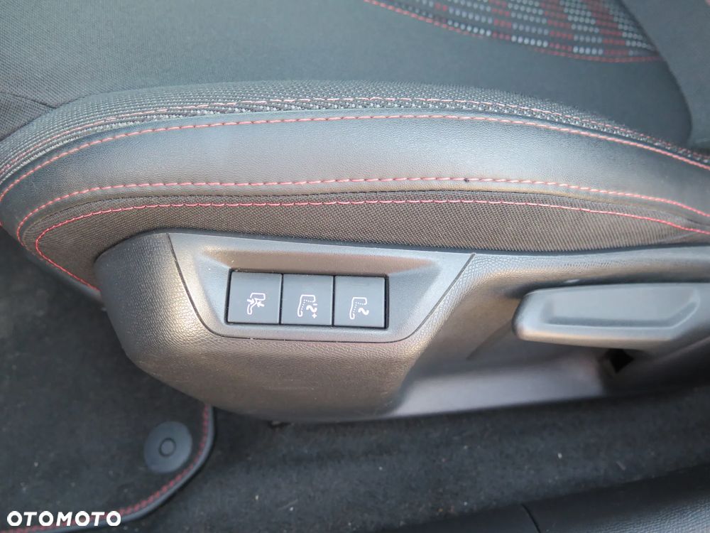 Peugeot 308 BlueHDi 130 Stop & Start GT - 17