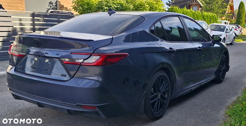 Toyota Camry 2025 photo 3