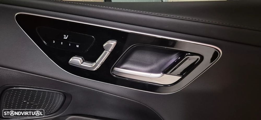 Mercedes-Benz GLC 300 e 4Matic - 18