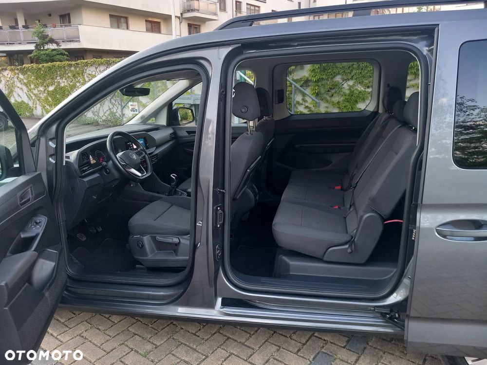 Volkswagen Caddy Maxi 2.0 TDI Comfortline 4Motion - 10