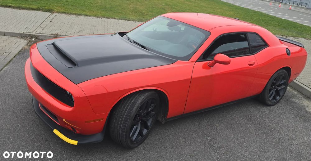 Dodge Challenger 5.7 R/T - 5