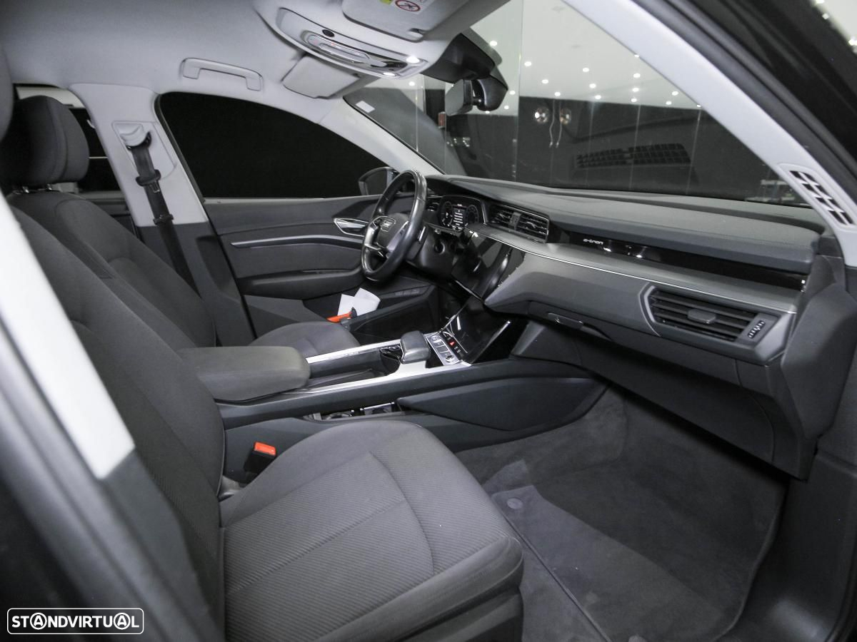 Audi e-tron 50 quattro - 8