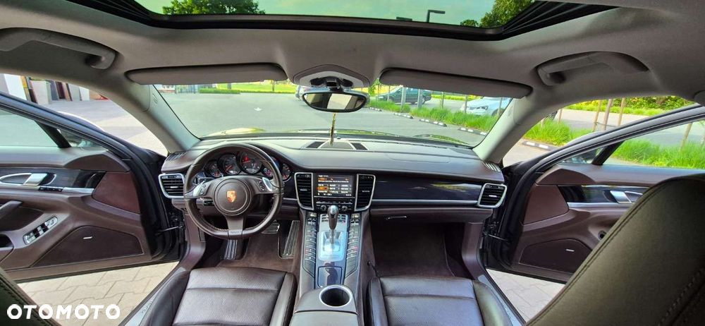 Porsche Panamera Diesel Platinum Edition - 11
