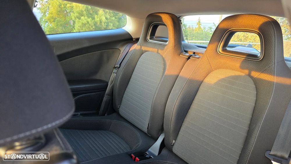 VW Scirocco 2.0 TDI GTD - 12