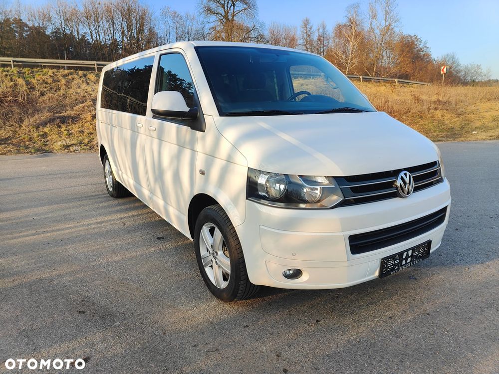 Volkswagen Caravelle - 9