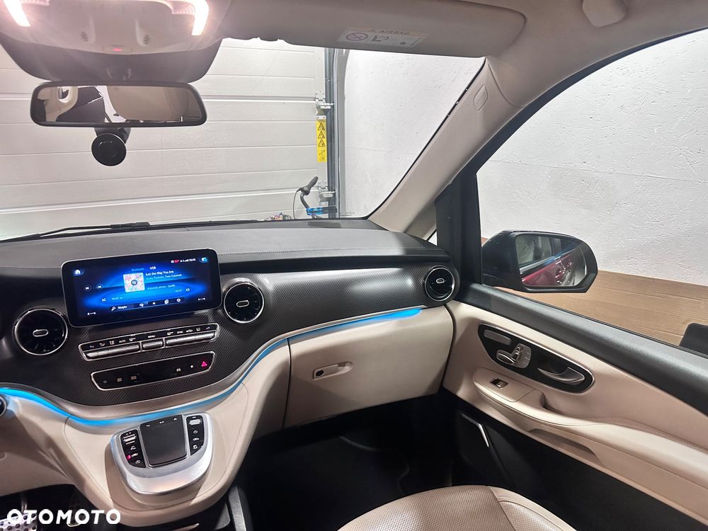 Mercedes-Benz Klasa V 300 d 4-Matic Avantgarde 9G-Tronic (d³ugi) - 4