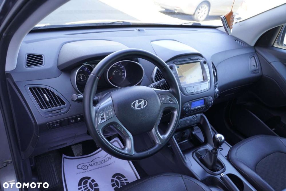 Hyundai ix35 1.7 CRDi Premium 2WD - 11