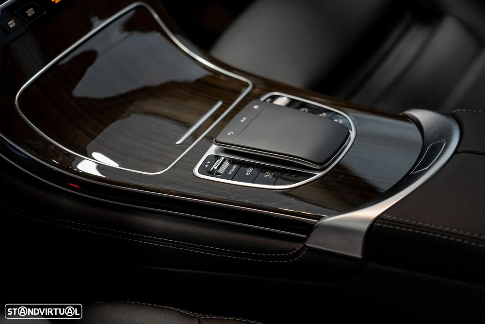 Mercedes-Benz GLC 300 e 4Matic - 21