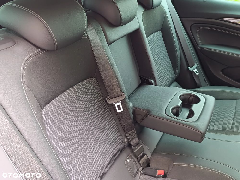 Opel Insignia 1.5 T Enjoy S&S - 17