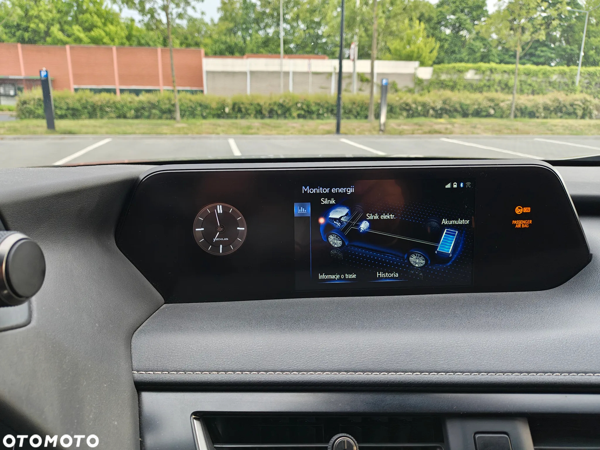 Lexus UX 250h GPF Business Edition 2WD - 11