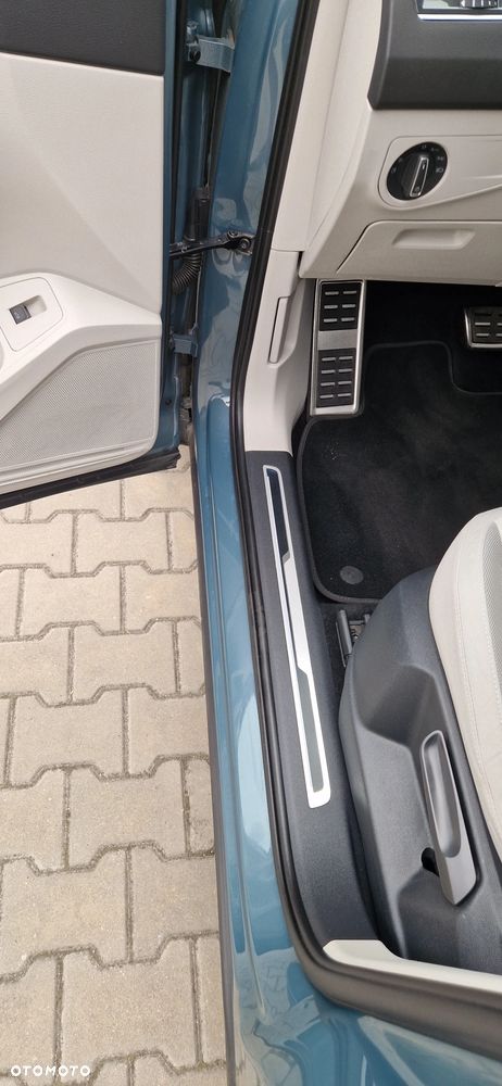 Volkswagen Tiguan Allspace 2.0 TDI SCR 4Motion DSG Elegance - 31