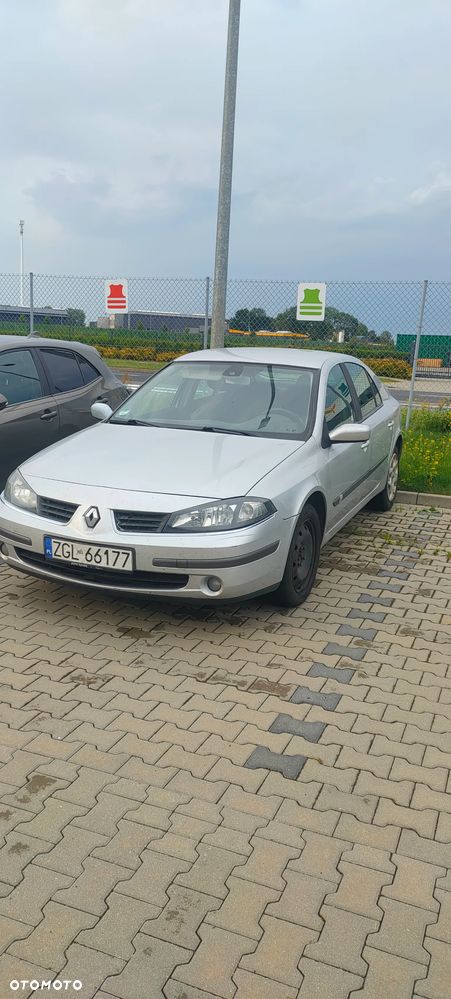 Renault Laguna 1.6 16V Expression - 3