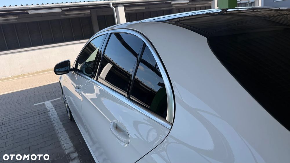 Mercedes-Benz Klasa E 400 d 4Matic 9G-TRONIC - 19