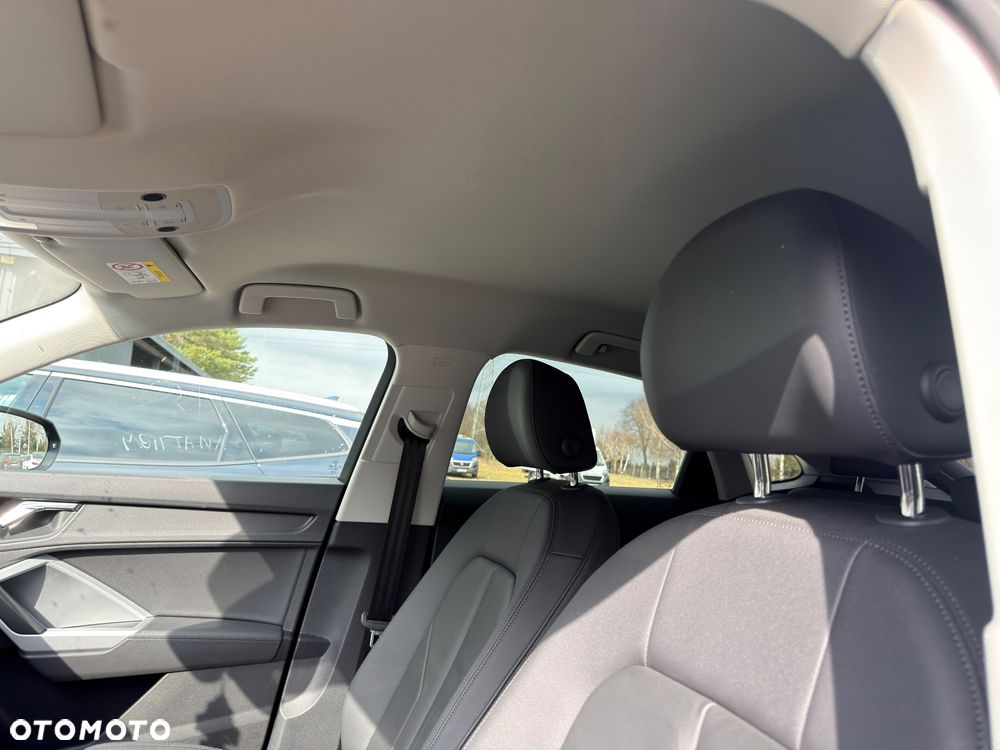 Audi Q3 Sportback 35 TDI S tronic S line - 9