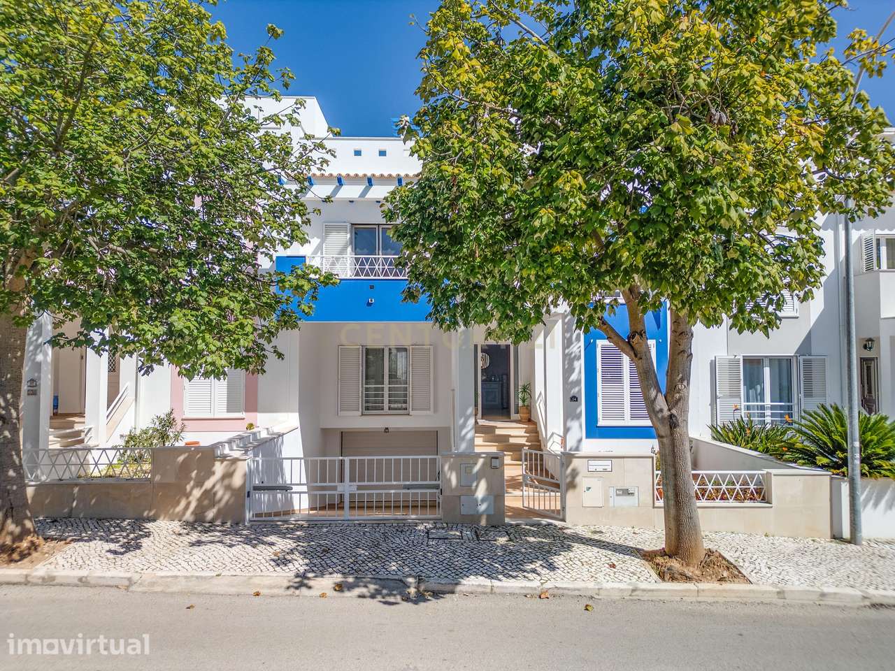 Magnífica moradia T3 + 1 localizada na prestigiada área da Quinta da P - Grande imagem: 2/49