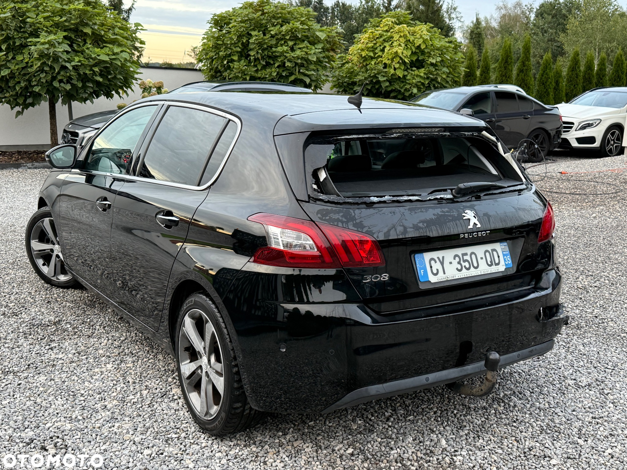 Peugeot 308 1.6 BlueHDi Allure S&S - 15