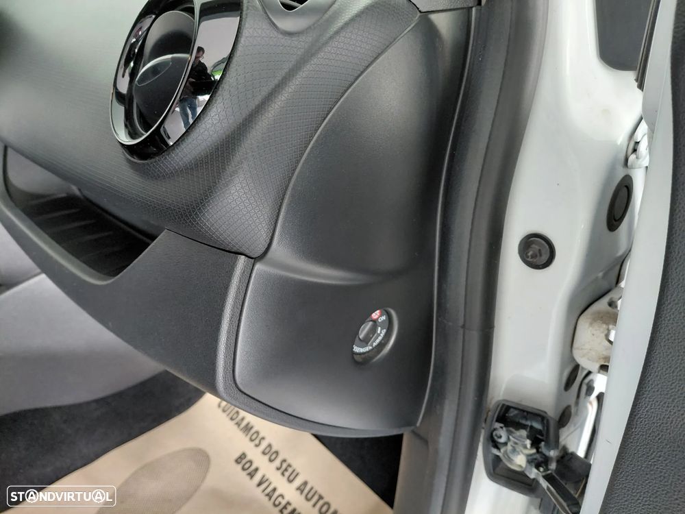 Renault Clio Van 1.5 DCi Intense c/iva - 24