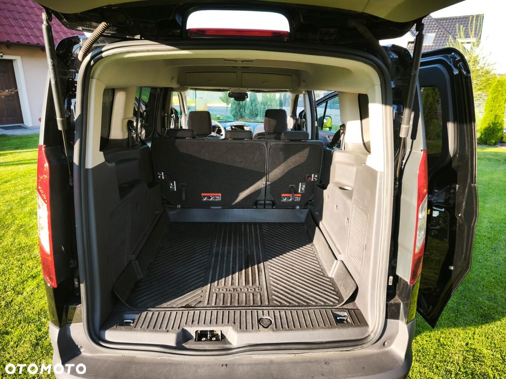 Ford Tourneo Connect Gr 1.5 TDCi Trend - 23