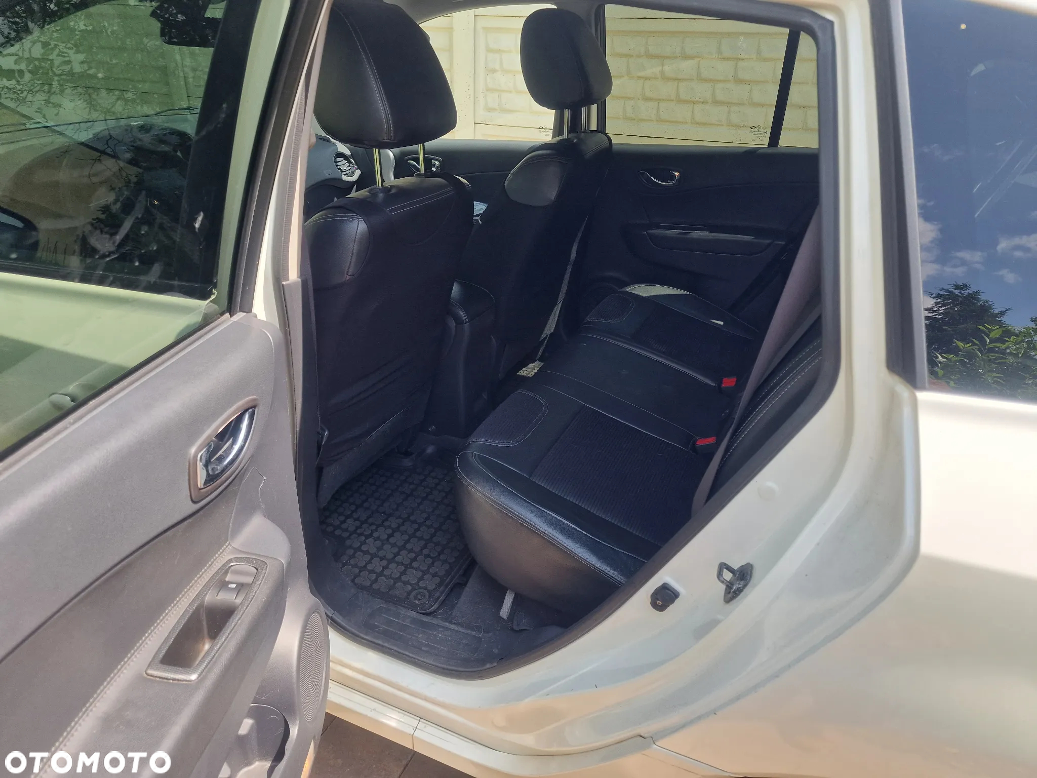 Renault Koleos 2.0 dCi 4x4 Bose Edition - 13