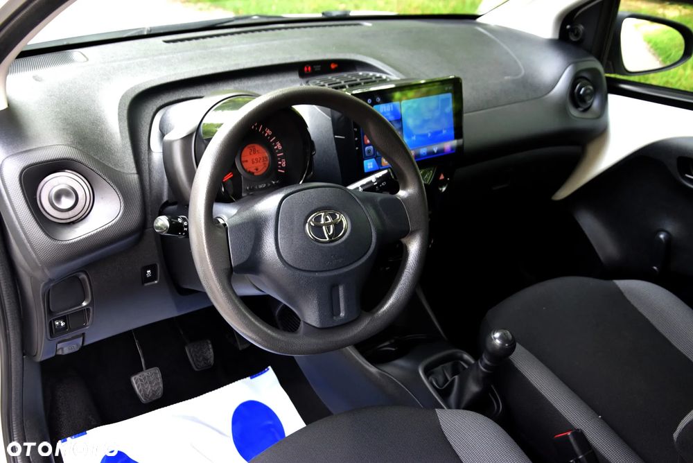 Toyota Aygo - 16
