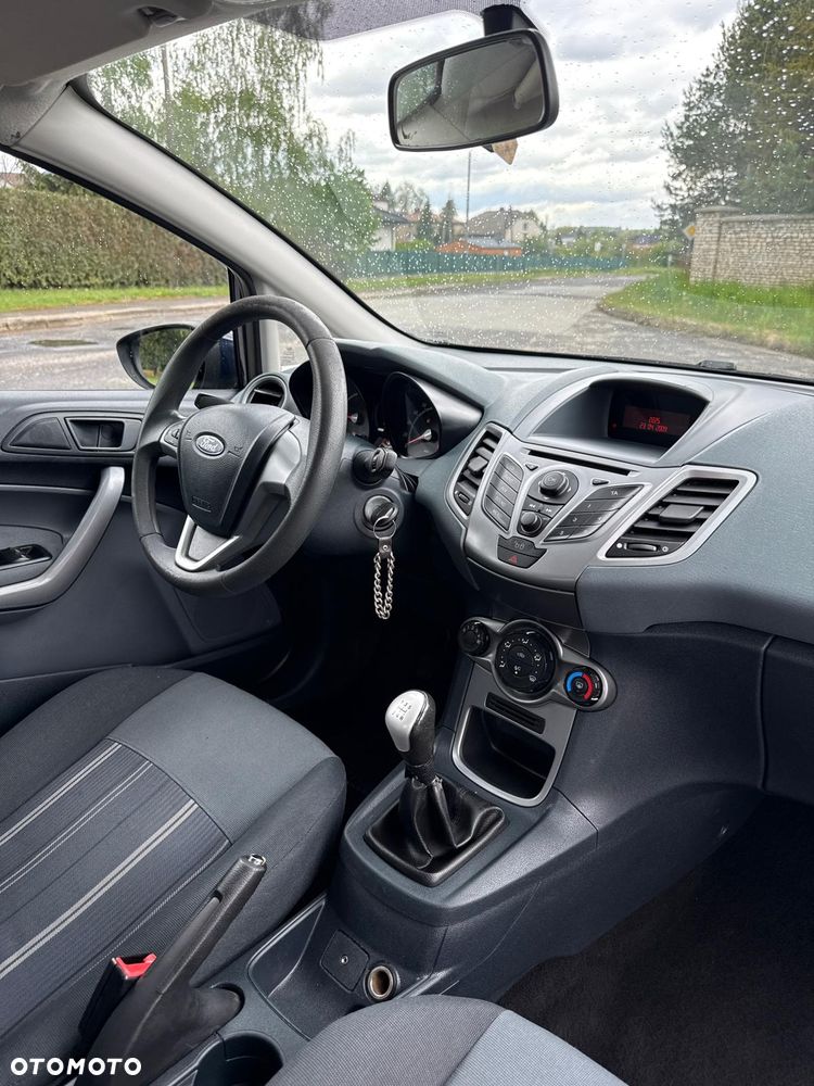 Ford Fiesta 1.25 Trend - 11