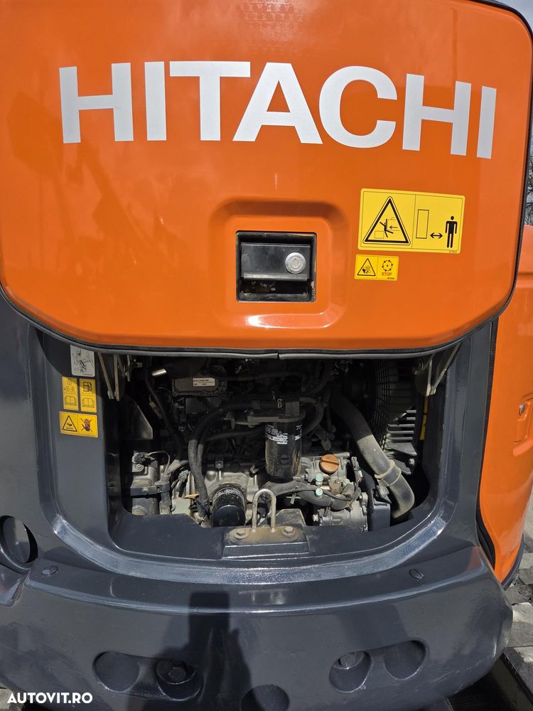 Hitachi ZX55, 5t, 2020, 2.189h, CUPLA RAPIDA HIDRAULICA+3 CUPE, senile cauciuc NOI, inst picon pe brate, inst rotire pe brate, LAMA NIVELARE, ad sapare 5m, latime 2m, ridica 3,2t, Aer cond, posibilitate leasing, STARE FOARTE BUNA-PROMOTIE 41.900 EUR+Tva - 23
