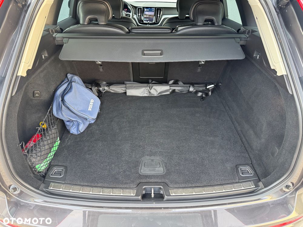 Volvo XC 60 B4 B Plus Bright - 26