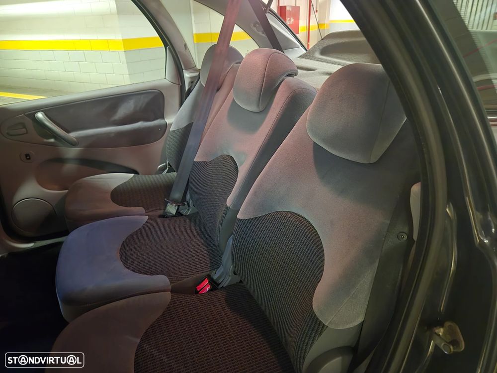 Citroën Xsara Picasso 1.6 HDi Exclusi. - 26