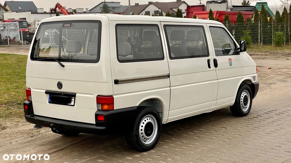 Volkswagen Transporter - 5