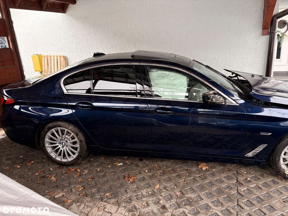BMW Seria 5 530e xDrive Luxury Line sport - 3