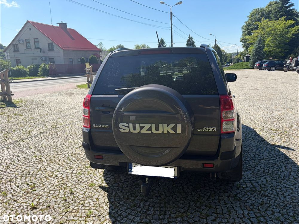 Suzuki Grand Vitara 1.9 DDiS - 10