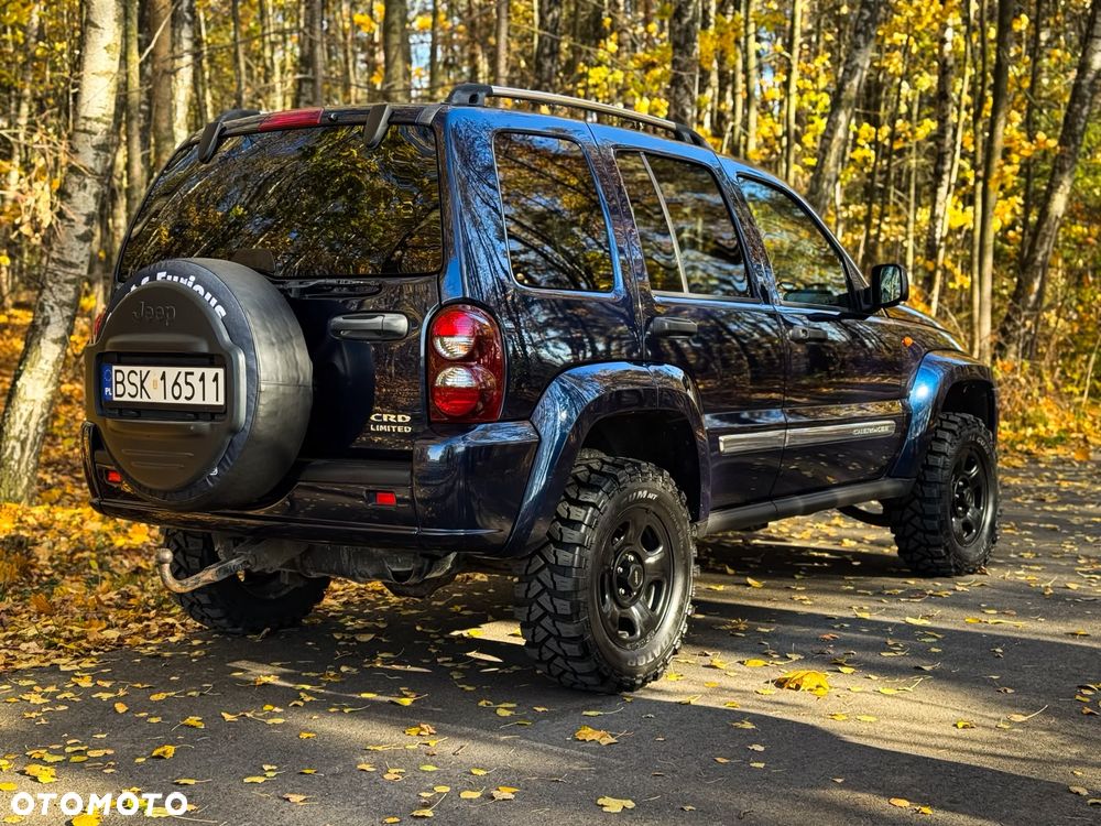 Jeep Cherokee 2005 photo 4