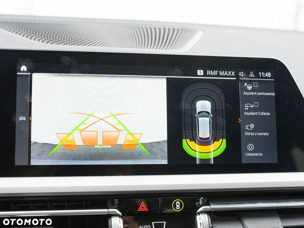 BMW Seria 3 318i - 25