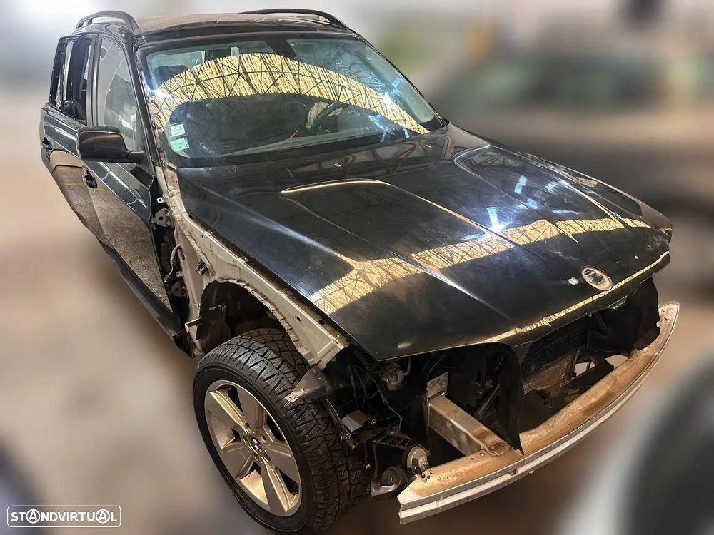 BMW E83 X3 3.0 D para peças - 7