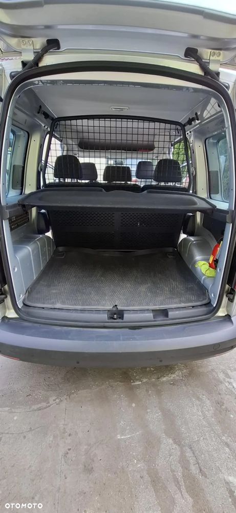 Volkswagen Caddy 2.0 TDI - 11