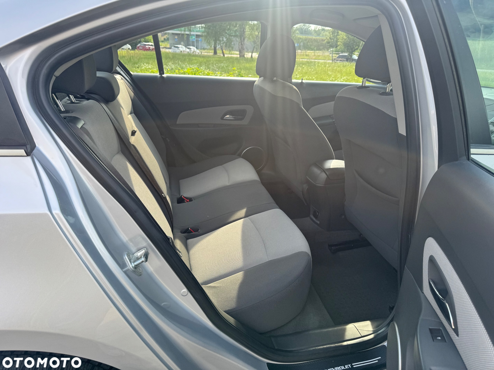 Chevrolet Cruze 1.6 Base - 14