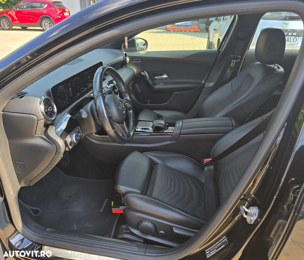 Mercedes-Benz A 200 7G-DCT Progressive - 9