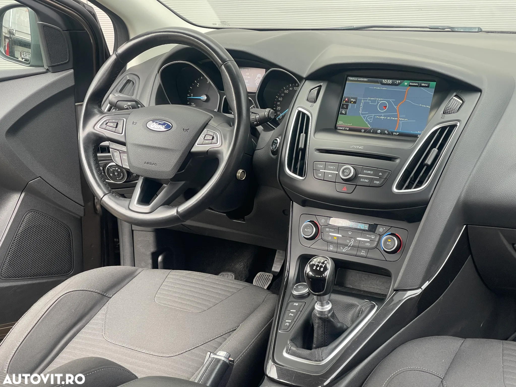 Ford Focus 1.5 EcoBlue Start-Stopp-System TITANIUM - 15