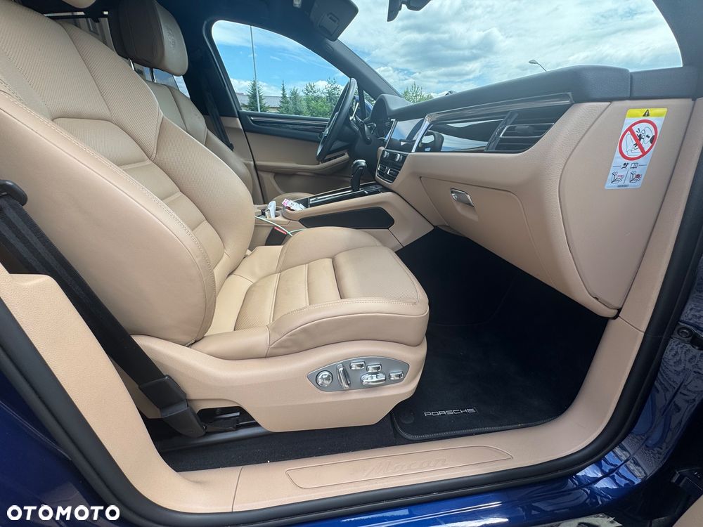 Porsche Macan Standard - 32