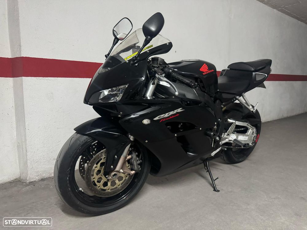 Honda CBR 1000 RR - 7
